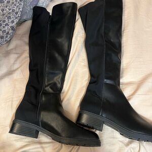 Anne Klein Black Heeled Boots